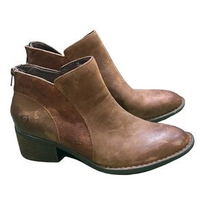 Born Ankle Boots Taupe distressed Tan Size 11.